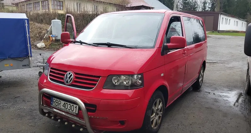 samochody osobowe Volkswagen Caravelle cena 25000 przebieg: 433500, rok produkcji 2005 z Brzozów